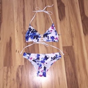 Zaria bikini